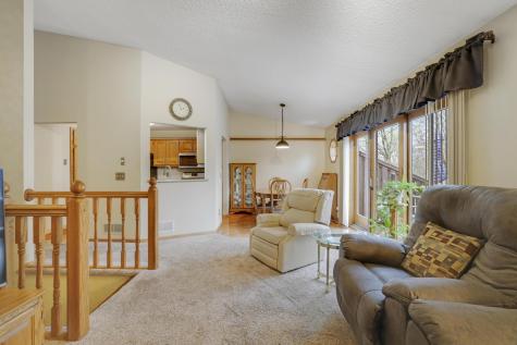 16 110th Lane NW Coon Rapids MN 55448