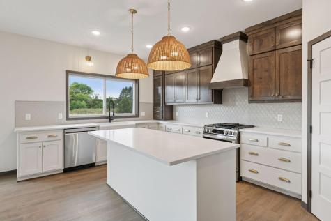 2840 219th Avenue NE East Bethel MN 55011