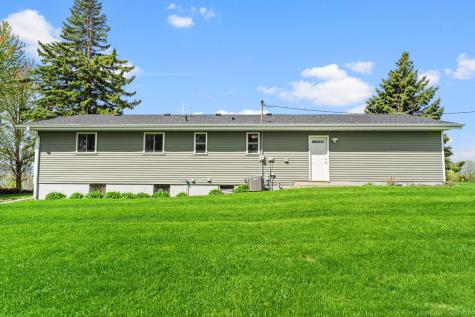 9285 Parley Lake Road Waconia MN 55387