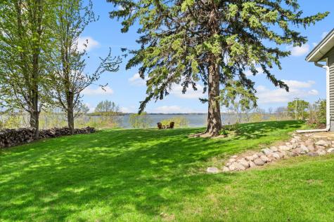 9285 Parley Lake Road Waconia MN 55387