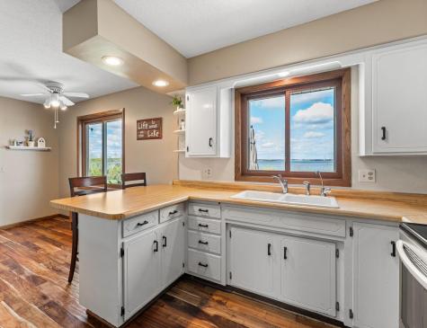 9285 Parley Lake Road Waconia MN 55387