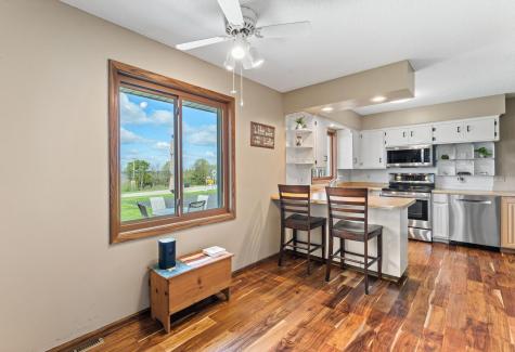 9285 Parley Lake Road Waconia MN 55387