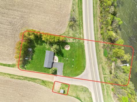 9285 Parley Lake Road Waconia MN 55387
