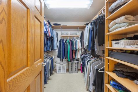 1816 Queensbury Street West Fargo ND 58078