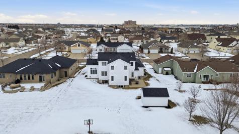 1816 Queensbury Street West Fargo ND 58078