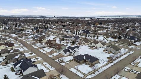1816 Queensbury Street West Fargo ND 58078