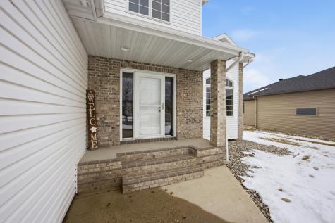 1816 Queensbury Street West Fargo ND 58078