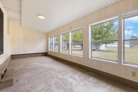 42 Garden Circle Babbitt MN 55706