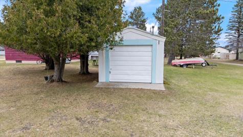 42 Garden Circle Babbitt MN 55706