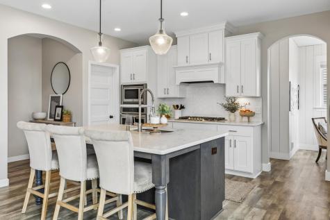 5288 Porchlight View Woodbury MN 55129