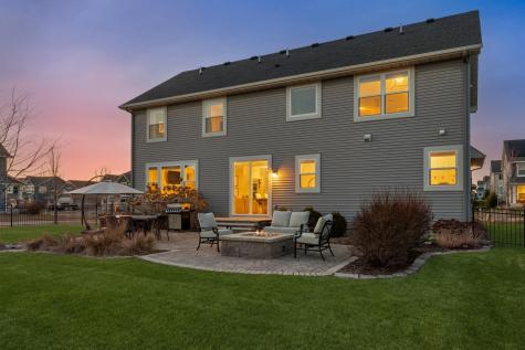5288 Porchlight View Woodbury MN 55129