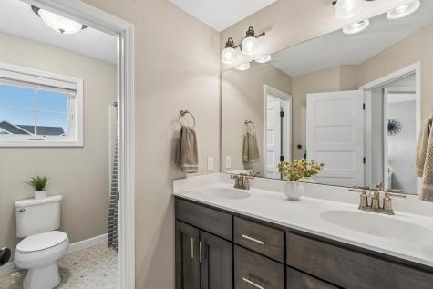 5288 Porchlight View Woodbury MN 55129