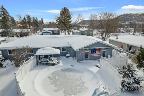 244 Edgeview Drive Rollingstone MN 55969