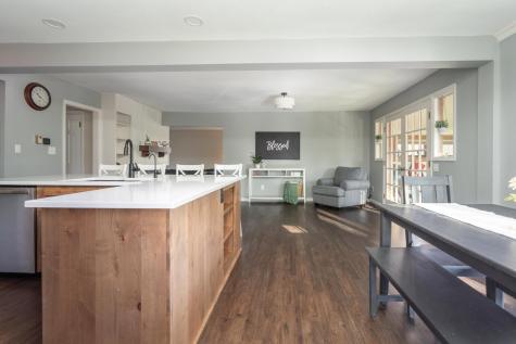 3307 Island Drive NE Alexandria MN 56308