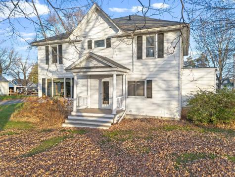 1045 Grove Street Cumberland WI 54829