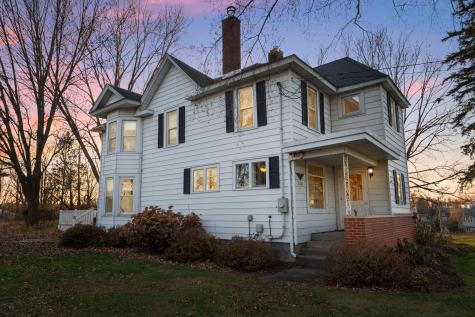 1045 Grove Street Cumberland WI 54829