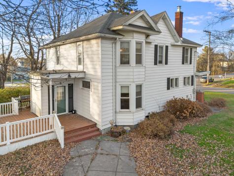 1045 Grove Street Cumberland WI 54829