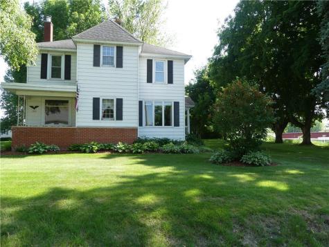 1045 Grove Street Cumberland WI 54829