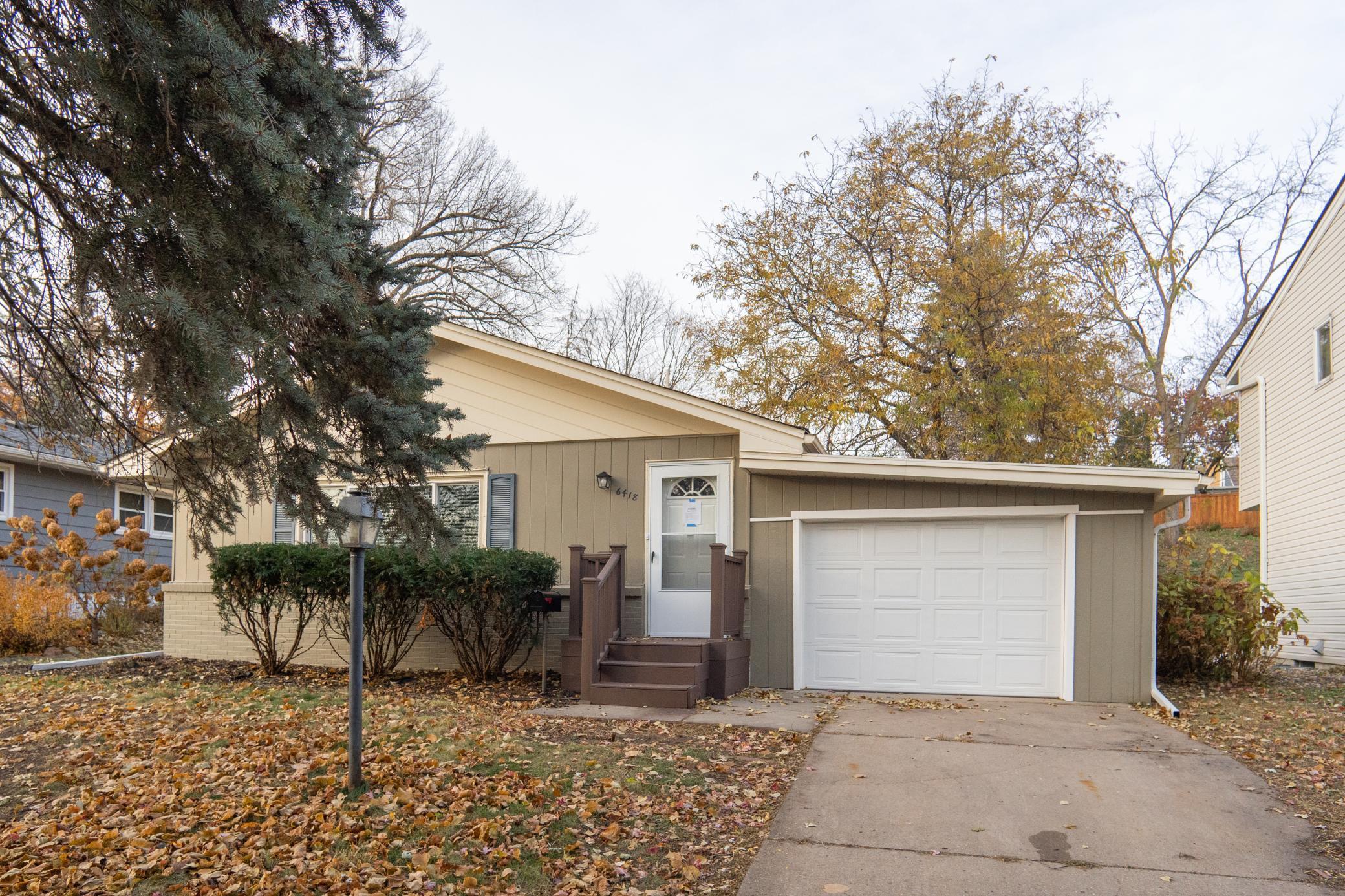 6418 Knoll Street N Golden Valley MN 55427