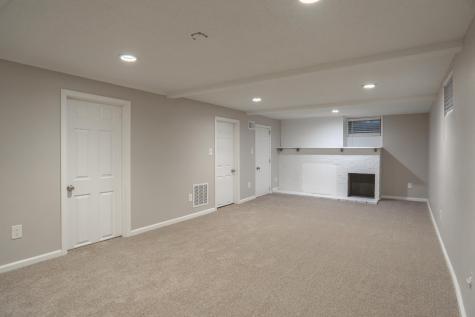 6418 Knoll Street N Golden Valley MN 55427