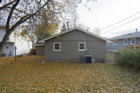 6418 Knoll Street N Golden Valley MN 55427