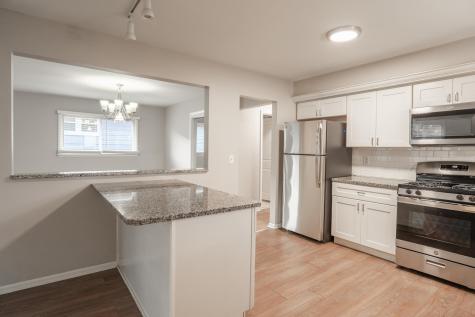 6418 Knoll Street N Golden Valley MN 55427