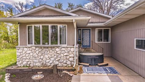 55739 140th Street Lyle MN 55953