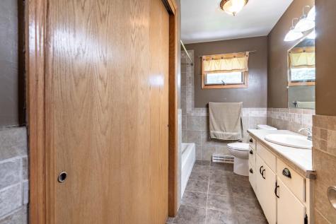 24519 E Rivers Bend Road Fergus Falls MN 56537