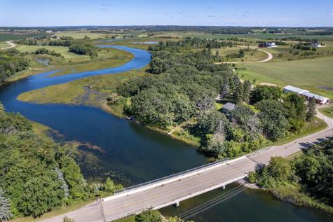 24519 E Rivers Bend Road Fergus Falls MN 56537