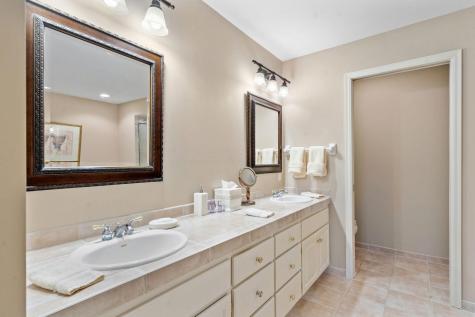 3635 Zanzibar Lane N Plymouth MN 55446