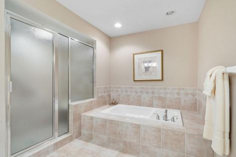 3635 Zanzibar Lane N Plymouth MN 55446