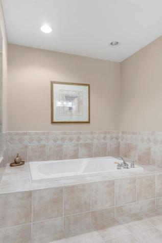 3635 Zanzibar Lane N Plymouth MN 55446