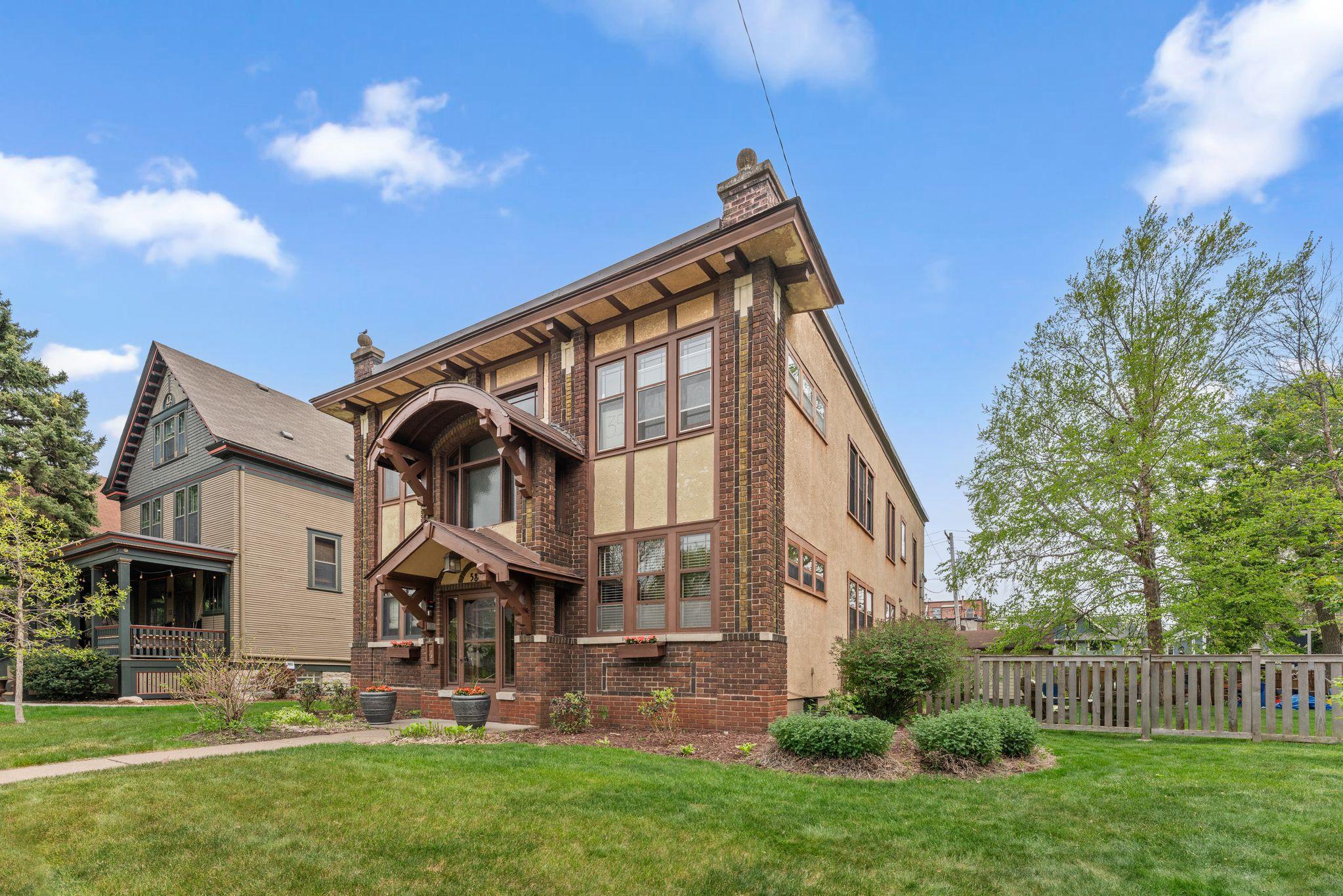 586 Ashland Avenue Saint Paul MN 55102