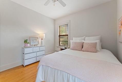 586 Ashland Avenue Saint Paul MN 55102