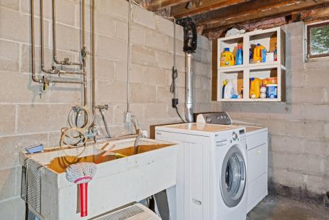 586 Ashland Avenue Saint Paul MN 55102