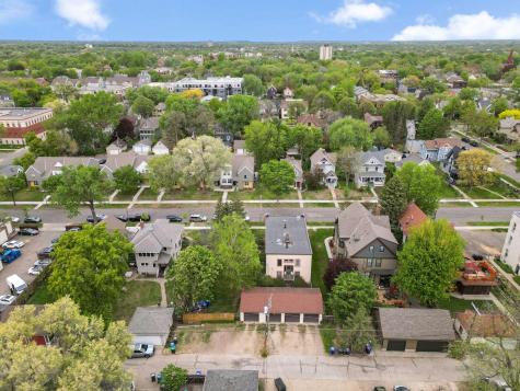 586 Ashland Avenue Saint Paul MN 55102