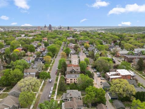586 Ashland Avenue Saint Paul MN 55102