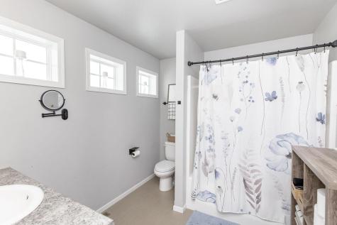 5466 Justice Drive S Fargo ND 58104