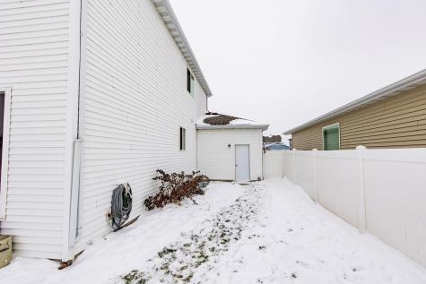 5466 Justice Drive S Fargo ND 58104