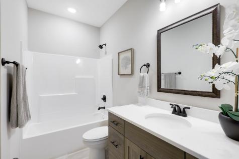 1616 Spruce Street Farmington MN 55024