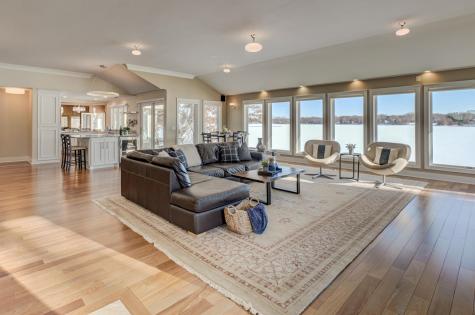 4 W Shore Road North Oaks MN 55127