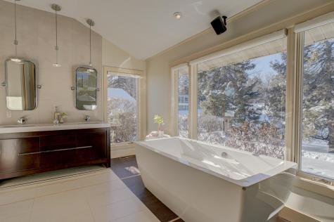 4 W Shore Road North Oaks MN 55127
