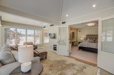 4 W Shore Road North Oaks MN 55127