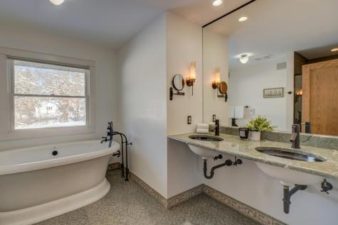 4 W Shore Road North Oaks MN 55127