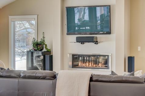 4 W Shore Road North Oaks MN 55127