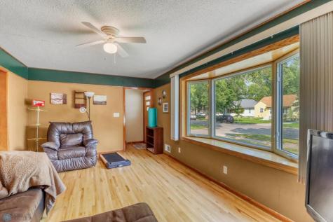 117 3rd Avenue W West Fargo ND 58078