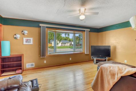 117 3rd Avenue W West Fargo ND 58078