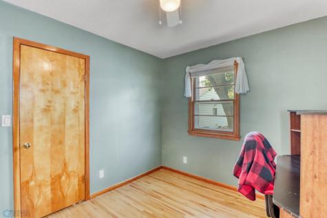 117 3rd Avenue W West Fargo ND 58078