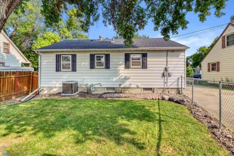 117 3rd Avenue W West Fargo ND 58078