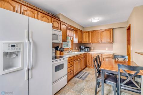 117 3rd Avenue W West Fargo ND 58078